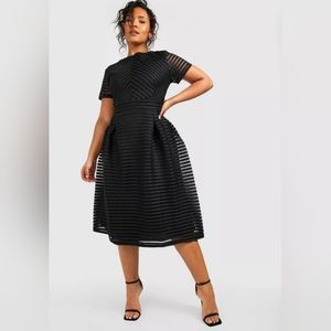 BOUTIQUE FULL SKIRTED  MIDI DRESS SIZE 14